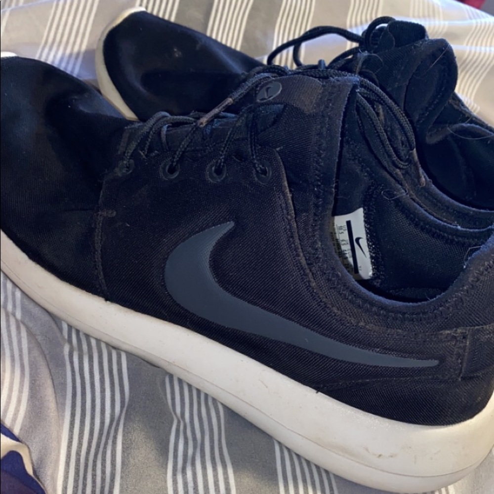 Nike roshes 2